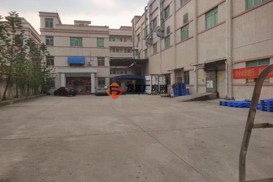 清溪镇中心新出原房东独院实际面积出租