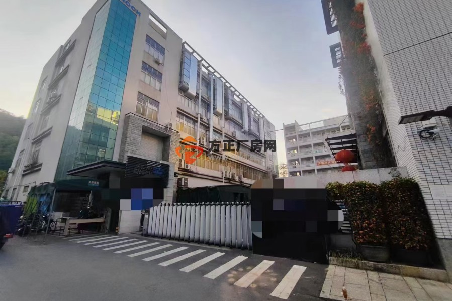 东莞黄江靠深圳成熟工业区独门独院钢结构厂房14200方出租