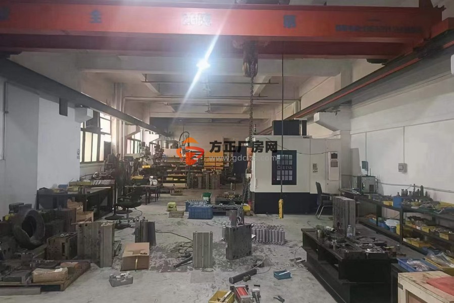 横沥模具城一楼520 平现成办公室航车水电齐全
