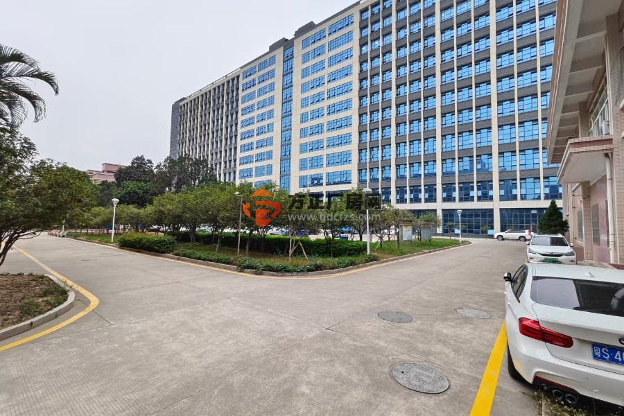 东莞茶山成熟工业区独门独院厂房75900方出租可以分