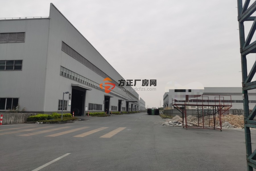 佛山高明区杨和镇厂房新空出单一层现房18000方滴水高16米有三台行车免费用