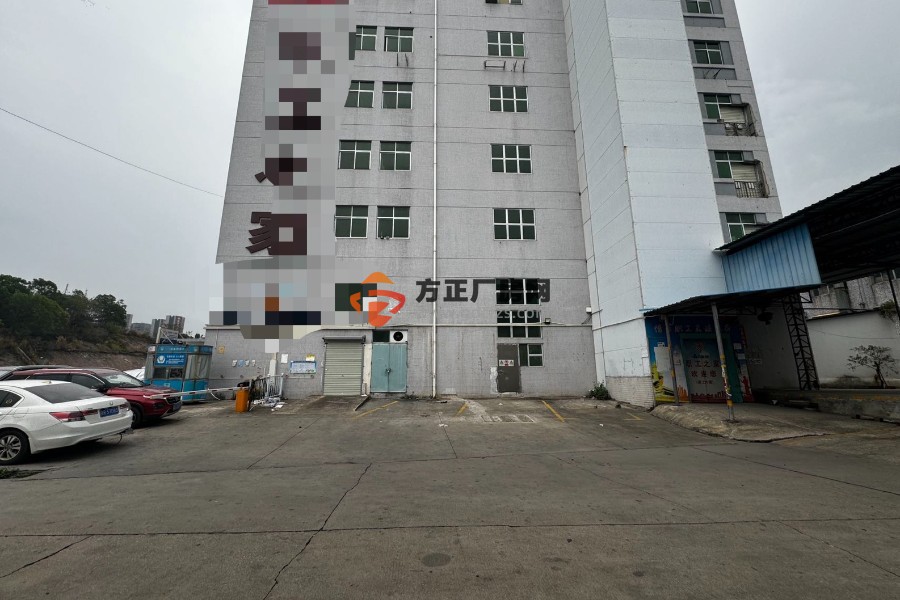 原房东石岩街道独门独院1-7层共10500平