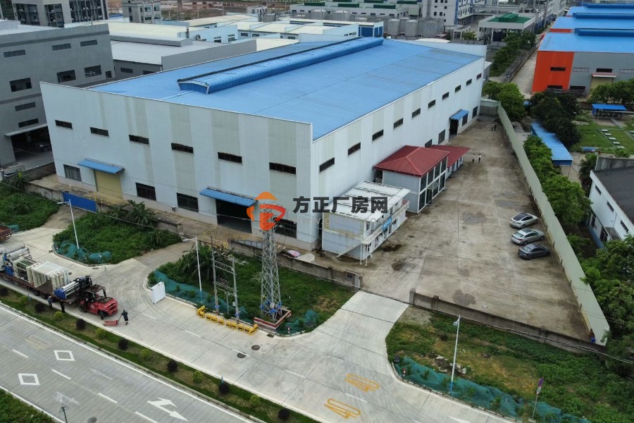 独门独院红本标准钢构单一层厂房 车间面积4300㎡  、空地面积3000㎡