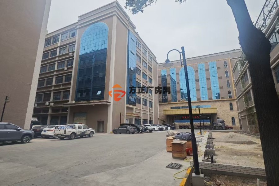 塘厦科苑城花园式厂房一楼6米高梁下5米1980平方 ​原房东直租